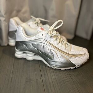 Nike White Shox R4 White and Metallic Sneakers